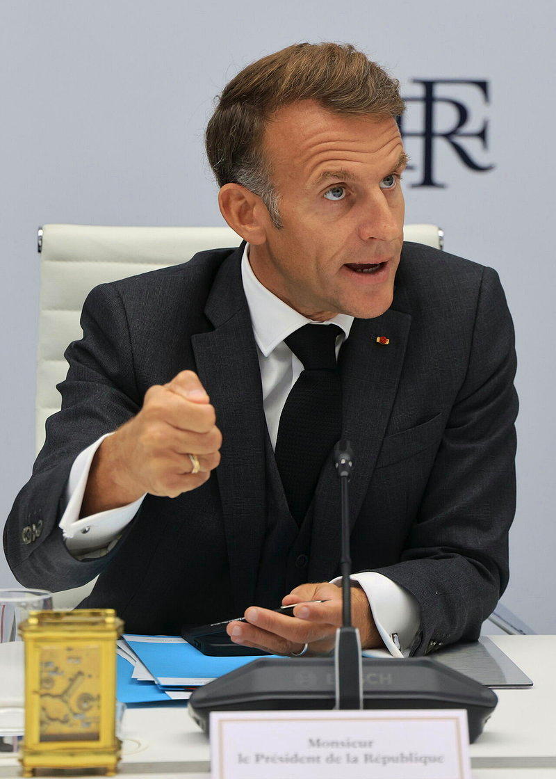 七大工业国集团2日在视频后,由法国总统马克宏宣布将释出1亿桶原油,以协调因应飙涨...