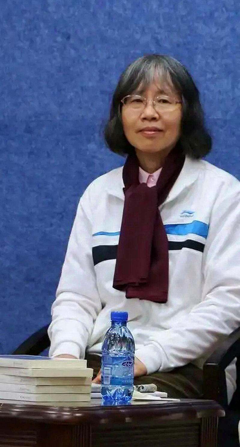 诺贝尔文学奖即将在8日揭晓,在海外博彩预测榜,中国女作家残雪排名第一。(取材自微...