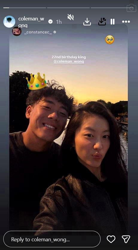 陈康堤(右)在6月时,曾祝贺黄泽林(左)22岁生日。(取材自Instagram)