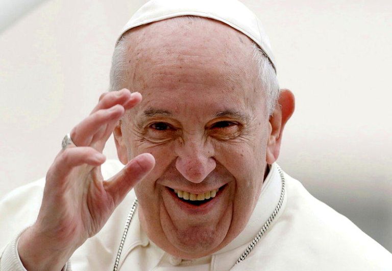 教宗方济各长达30多年私人日记将问世 全球94国出版 已故教宗方济各(Pope Francis)长达30多年的私人日记,将于11月24...