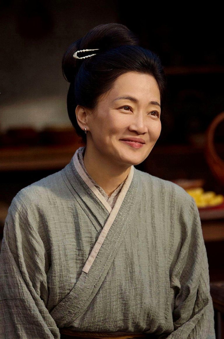 「兰香」养母翻红 郭柯宇曾是少女影后 被封AI无法取代演技 「兰香如故」中,郭柯宇凭借兰香养母一角打动不少观众。(取材自微博)