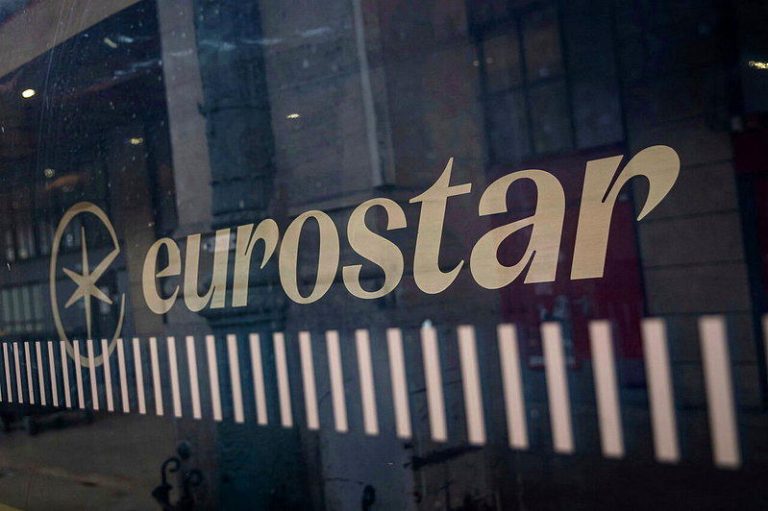 往返英法的欧洲之星（Eurostar）列车。美联社