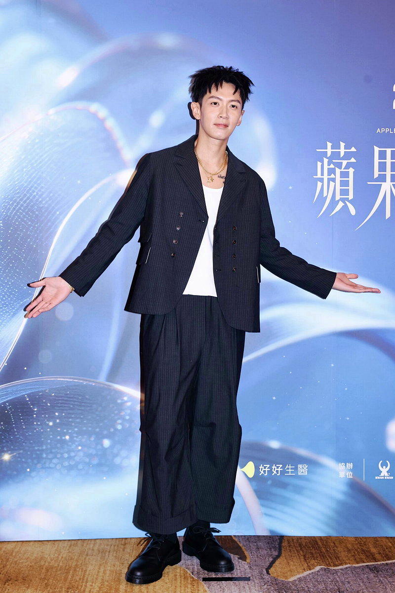 柯震东对于蔡康永遭中国封杀话题尴尬回应。记者王聪贤/摄影