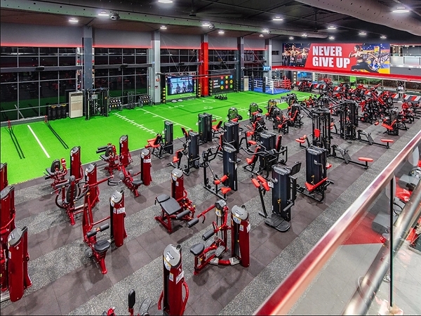 World Gym weight training zone World Gym weight training zone