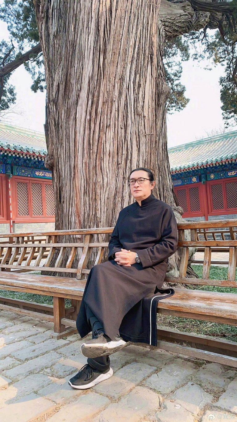 黄安抢先喊「祖国生日快乐」 中国国庆台湾第一人发文「呛你奈我何」 黄安今年抢先庆祝中国国庆。(摘自黄安微博)