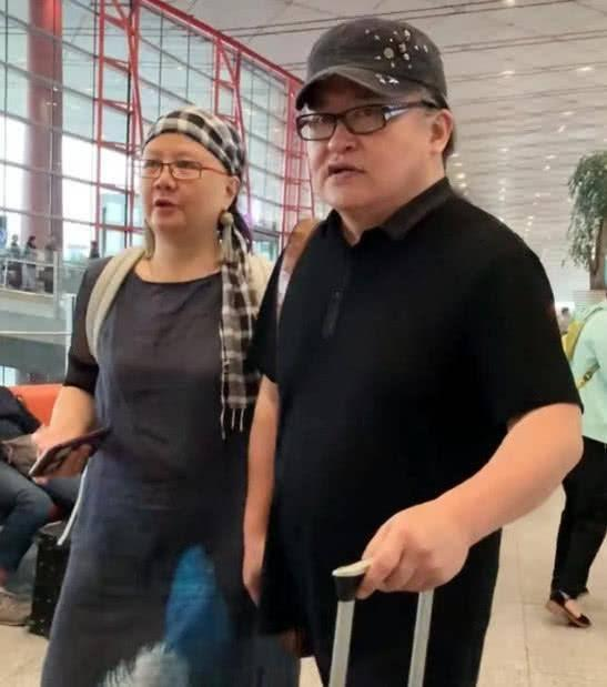 刘欢和妻子卢璐。（取材自微博）