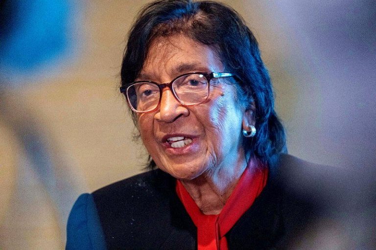 诺贝尔和平奖得主皮莱批川普制裁ICC 要他去了解国际法 诺贝尔和平奖得主皮莱(Navi Pillay)。(美联社)